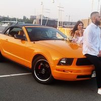 159 Кабріолет Ford Mustang GT помаранчев