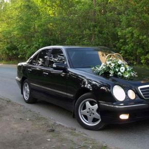 Авто на свадьбу в Кривом Роге