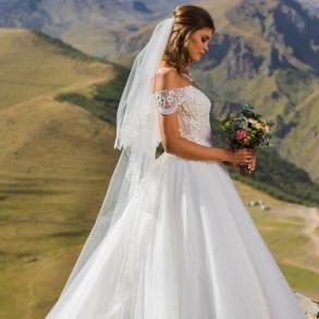 Весільна сукня з Грузії