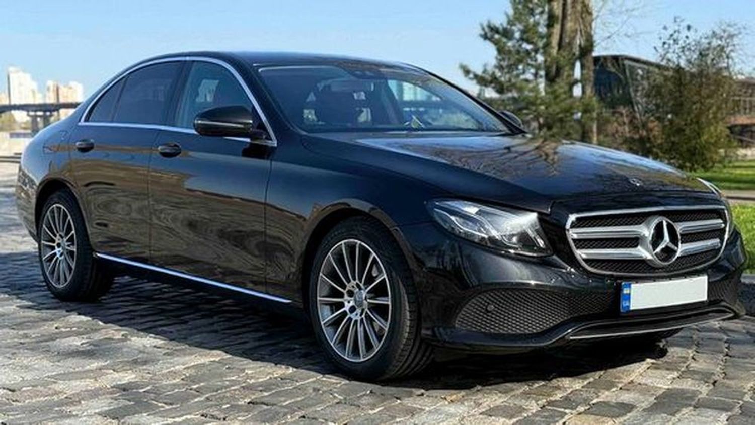 108 Авто на весілля Mercedes-Benz W213 E 108 Авто на весілля Mercedes-Benz W213 E