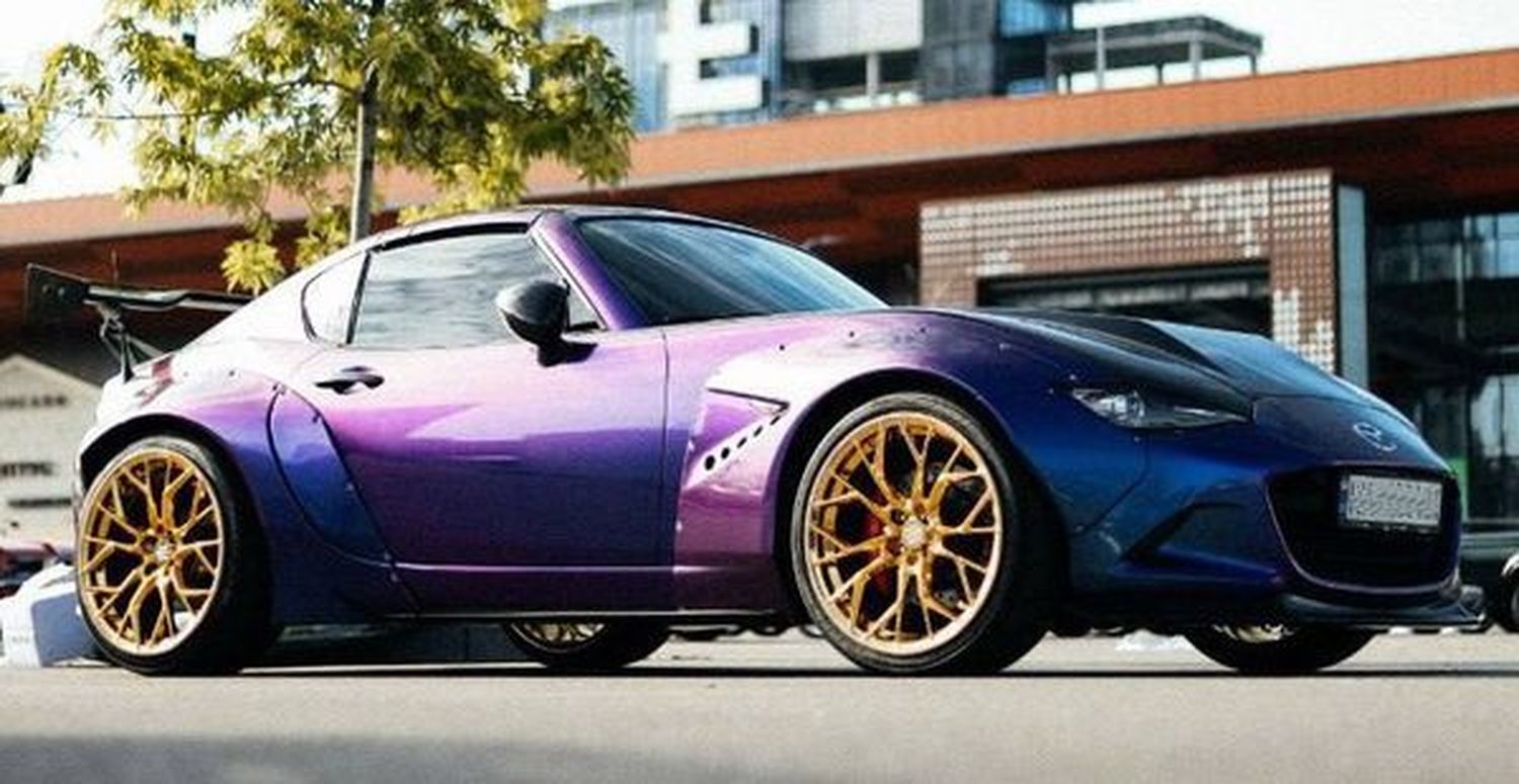 219 Mazda Miata ND кабріолет з водієм на 219 Mazda Miata ND кабріолет з водієм на