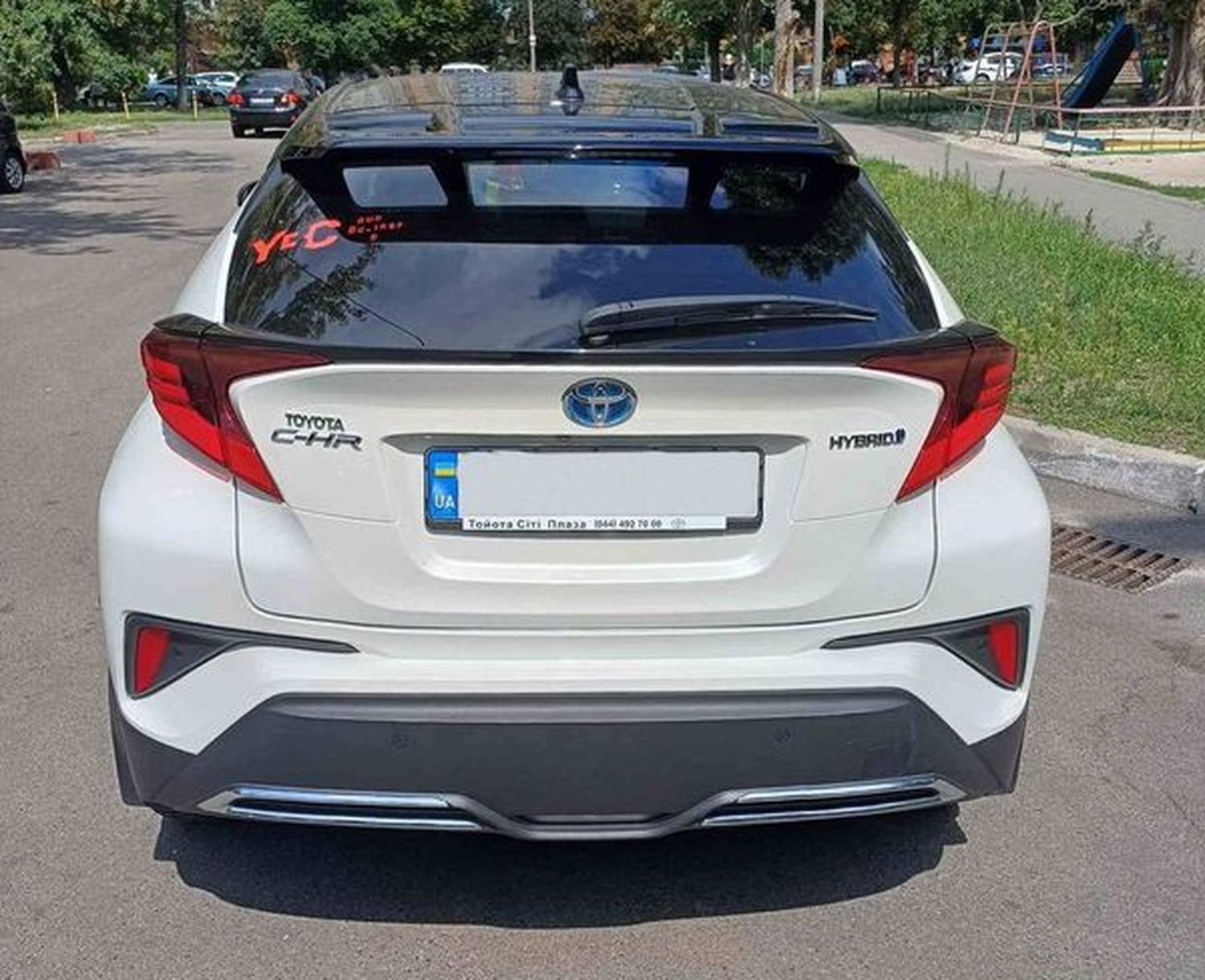 083 Позашляховик на весілля Toyota CH-R 083 Позашляховик на весілля Toyota CH-R