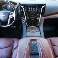 360 Cadillac Escalade чорний new оренда