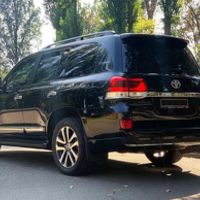 254 Позашляховик Toyota Land Cruiser200