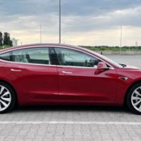 252 Електрокар Tesla Model 3 75D прока