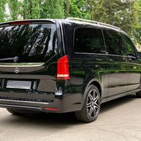 043 Оренда Mercedes Benz V Class бус