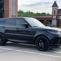 374 Range Rover Sport SVR чорний джип