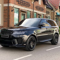 374 Range Rover Sport SVR чорний джип