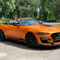 059 Ford Mustang GT помаранчовий кабріо