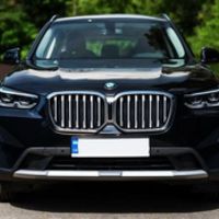 036 BMW X3 черный внедорожник на прокат