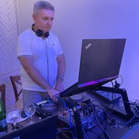 Послуги DJ плюс живий вокал