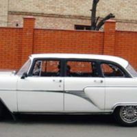 205 Ретро автомобіль Chayka GAZ-13 біла