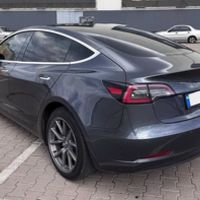 145Електрокар Tesla Model 3сіра прокат