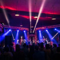 FatSound - світлове оформлення весілля