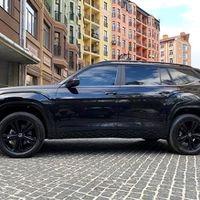 201 Volkswagen Atlas оренда позашляховик