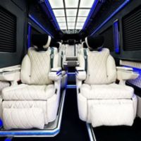 377 Оренда Mercedes-Benz SprinterVIP2025