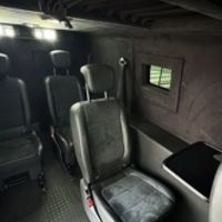 380 Прокат мікроавтобуса Volkswagen Mult