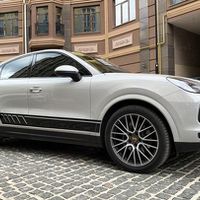 417 Оренда Porsche Cayenne Coupe на весі