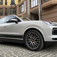 417 Оренда Porsche Cayenne Coupe на весі