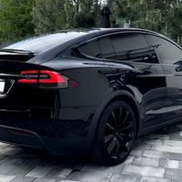 121 Прокат Tesla Model X черная без води