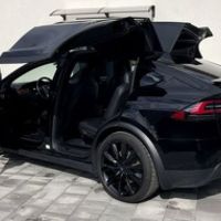 121 Прокат Tesla Model X черная без води