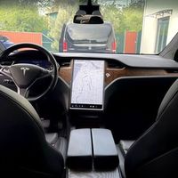 121 Прокат Tesla Model X черная без води