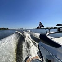 Прокат оренда катера яхти Bavaria 37 Spo