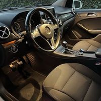 437Авто на весілля Mercedes Benz W246 B