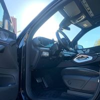 250 Внедорожник Mercedes Benz Gls AMG 40