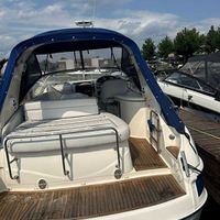 Оренда VIP яхти Bavaria 27 у Києві – яхт