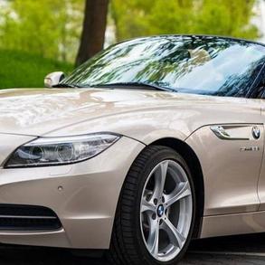 100BMW Z4 Cabrio оренда авто на прокат