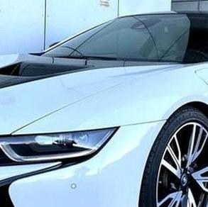 194 Прокат BMW I8 спорткар без водія