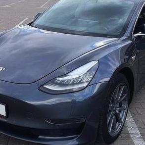 145Електрокар Tesla Model 3сіра прокат