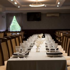 Ресторан Джентльмен Банкетні зали та ресторани на ваше весілля